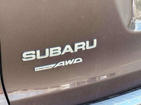 Used 2021 Subaru Ascent Premium w/ Convenience Package AWD/4WD image 11