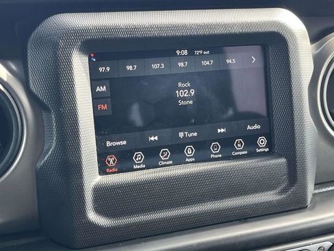 Used 2022 Jeep Wrangler Unlimited Sport AWD/4WD image 28