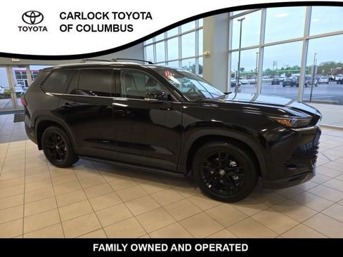 Used 2024 Toyota Grand Highlander AWD image 5