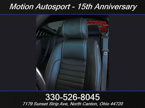 Used 2013 Ford Mustang GT Premium w/ Security Pkg RWD image 28