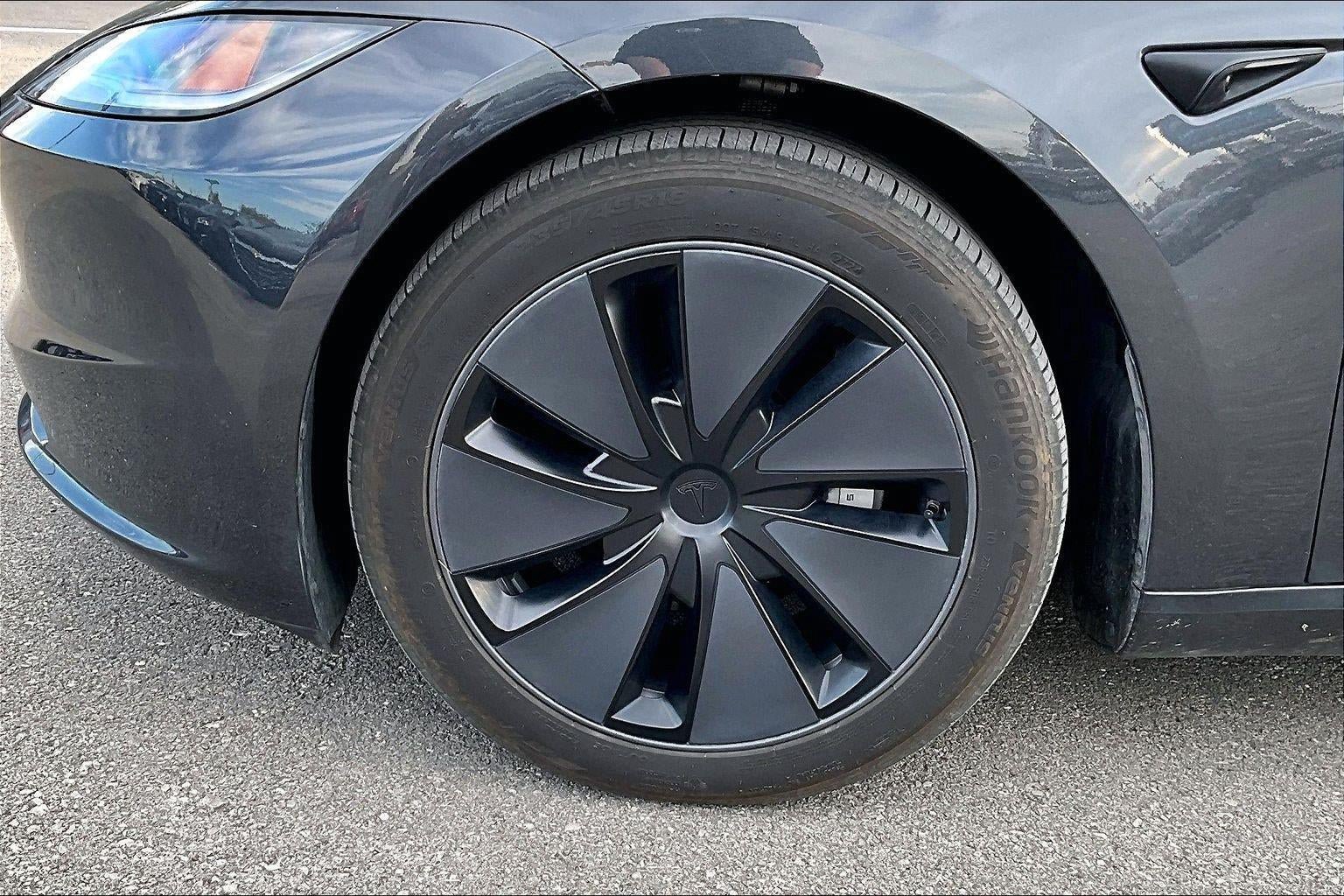 Used 2025 Tesla Model 3 Long Range AWD/4WD image 9