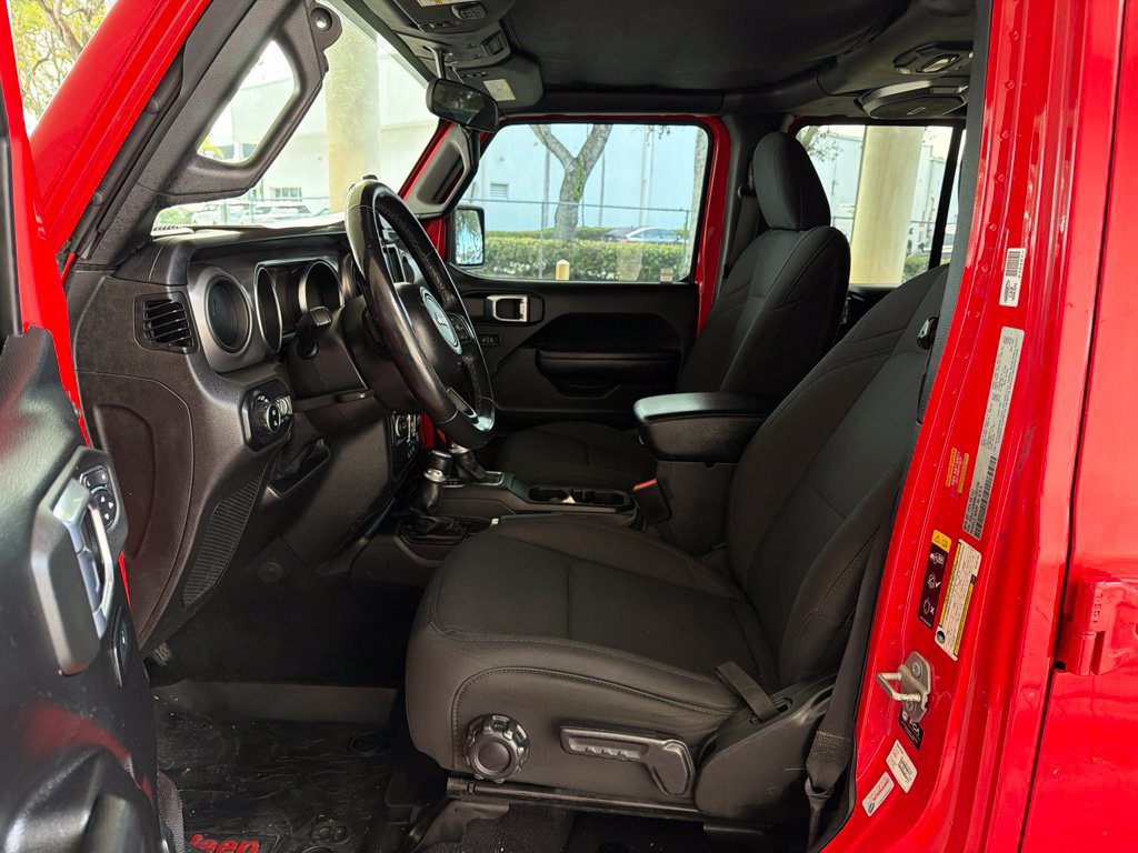Used 2021 Jeep Gladiator Sport AWD/4WD image 6
