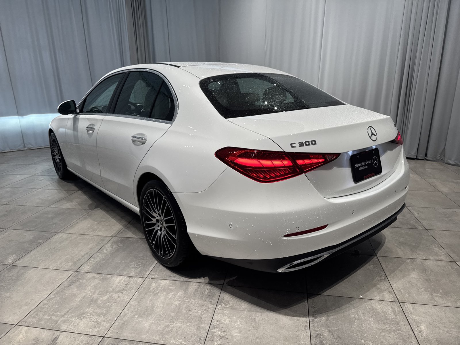 Used 2025 Mercedes-Benz C 300 4MATIC Sedan image 7