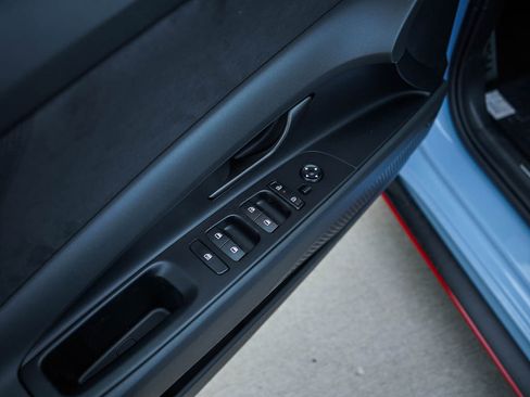 New 2026 Hyundai Elantra N FWD image 17
