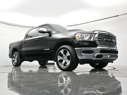 Used 2024 RAM 1500 Laramie image 37