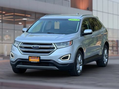 Used 2015 Ford Edge Titanium w/ Technology Package AWD/4WD image 3