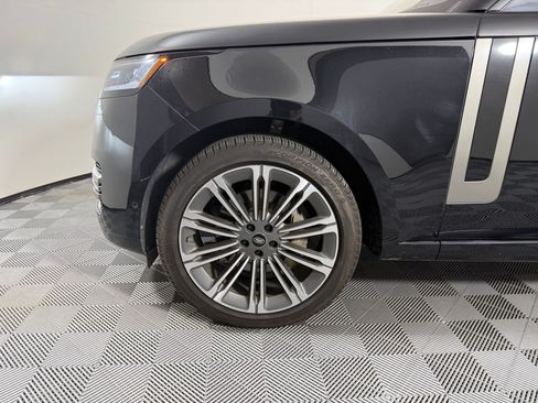 Used 2023 Land Rover Range Rover SE AWD/4WD image 13