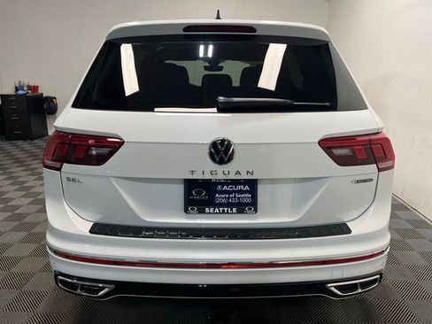 Used 2023 Volkswagen Tiguan SEL R-Line image 28
