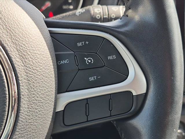 Used 2020 Jeep Compass Latitude AWD/4WD image 12