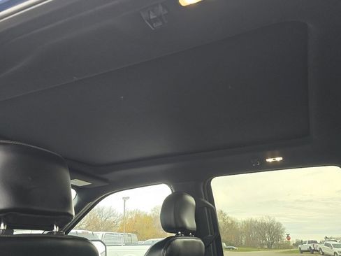 Used 2017 Ford F150 Lariat w/ Equipment Group 502A Luxury image 13