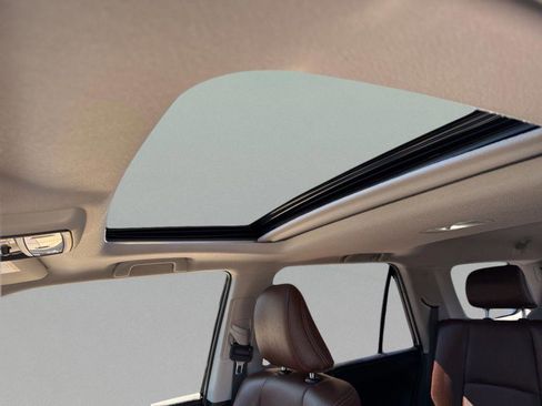 Used 2024 Toyota 4Runner Limited image 18