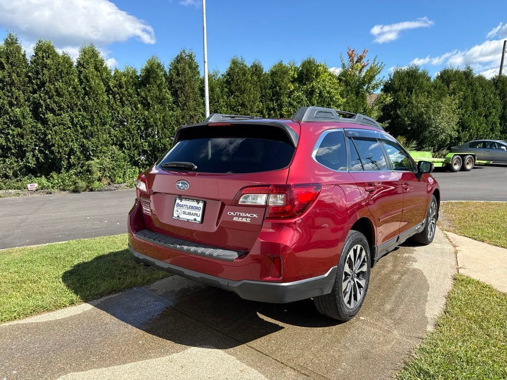 Used 2015 Subaru Outback 2.5i Limited AWD/4WD image 4