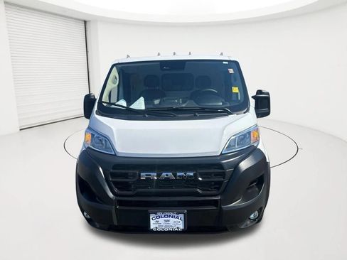 Used 2024 RAM ProMaster 3500 w/ Convenience Group FWD image 2
