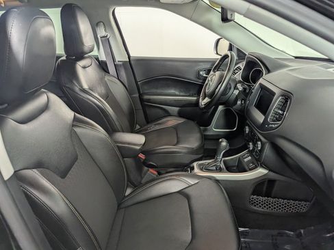 Certified 2020 Jeep Compass Latitude image 34