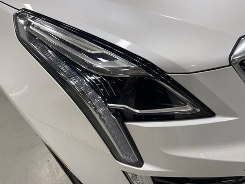 Used 2023 Cadillac XT5 Premium Luxury AWD/4WD image 10