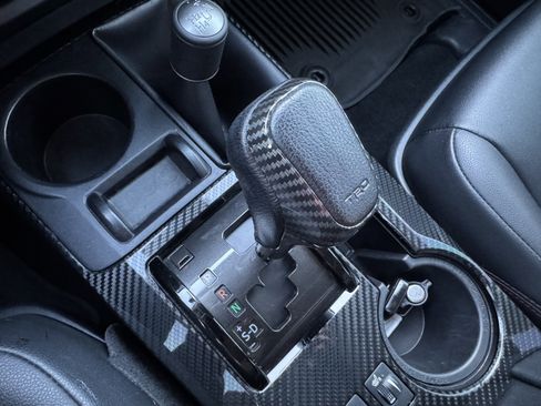 Certified 2022 Toyota 4Runner TRD Off-Road Premium w/ Moonroof Package image 28