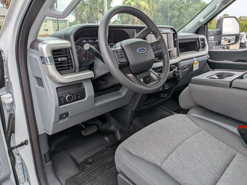 Used 2025 Ford F350 XL w/ XL Driver Assist Package AWD/4WD image 15