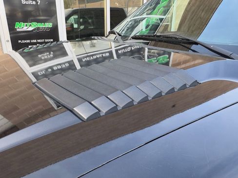 Used 2013 Ford F150 Raptor w/ Luxury Equipment Group image 15