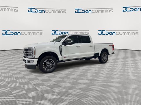 Used 2024 Ford F250 Limited w/ FX4 Off-Road Package image 4