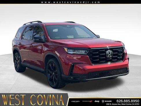 Used 2025 Honda Pilot Black Edition image 1