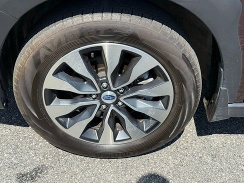 Used 2024 Subaru Outback Touring XT image 11