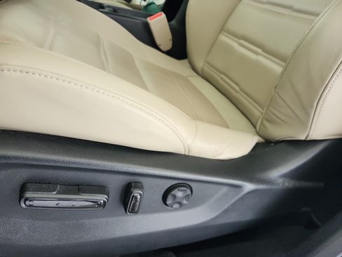 Used 2018 Honda CR-V EX-L image 17