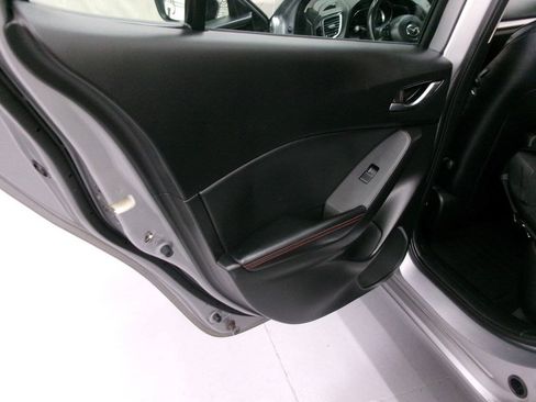 Used 2014 MAZDA MAZDA3 s Grand Touring FWD image 25