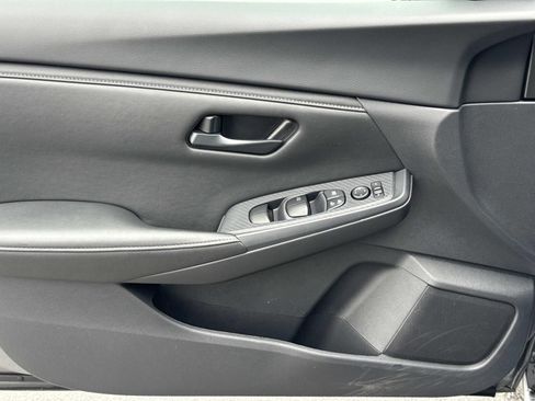 Certified 2025 Nissan Sentra S image 23