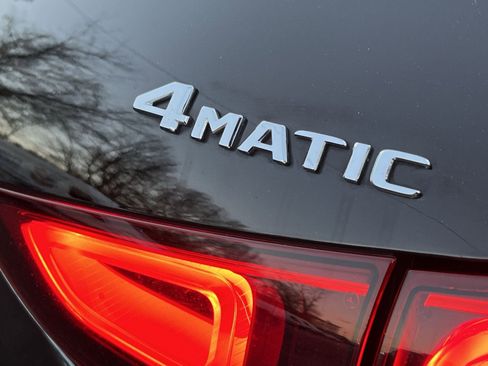 Certified 2022 Mercedes-Benz GLA 250 4MATIC image 27