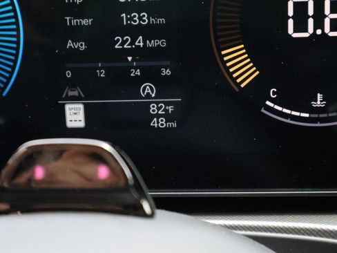 New 2025 Hyundai Santa Fe SEL image 31