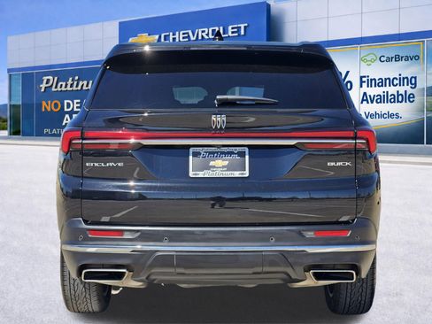 Used 2025 Buick Enclave Preferred FWD image 8