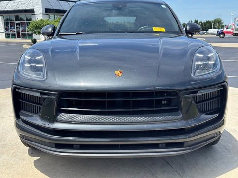 Used 2022 Porsche Macan S AWD/4WD image 2