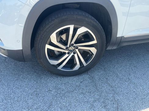 Used 2021 Volkswagen Atlas SEL Premium AWD/4WD image 10