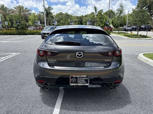 Used 2024 MAZDA MAZDA3 s FWD image 2
