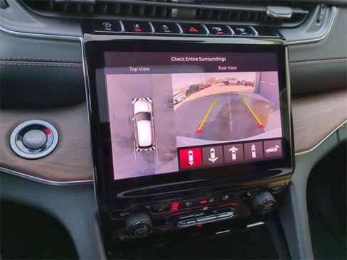 New 2025 Jeep Grand Cherokee Summit image 31