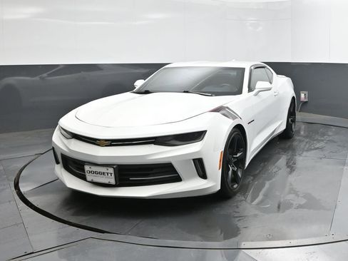 Used 2018 Chevrolet Camaro LT w/ RS Package RWD image 20