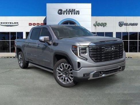 Used 2024 GMC Sierra 1500 Denali Ultimate AWD/4WD image 2