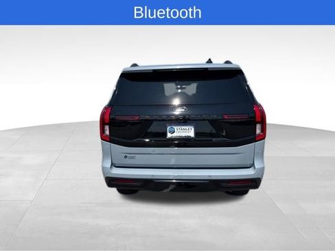 Used 2025 Ford Expedition Tremor AWD/4WD image 6