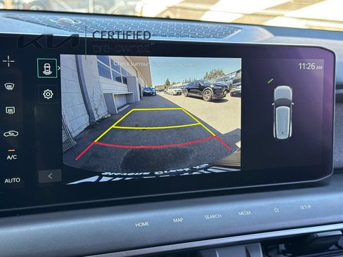 Certified 2024 Kia EV9 Light Long Range RWD image 20
