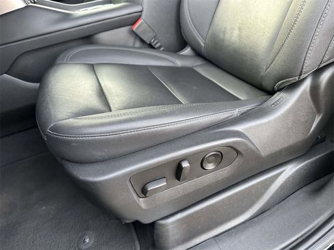 Used 2023 Chevrolet Tahoe LT image 18