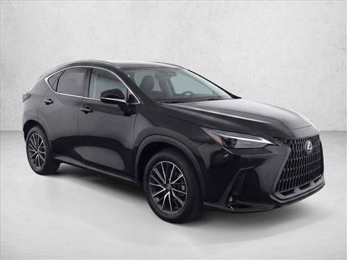 Used 2024 Lexus NX 250 FWD w/ Towing Package (2000 Lbs) image 3
