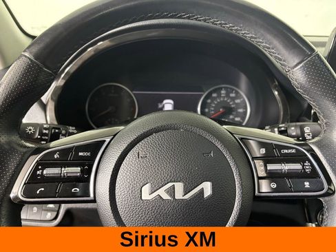 Used 2023 Kia Seltos SX image 10