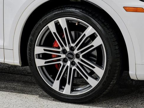 Used 2018 Audi SQ5 Premium Plus w/ S Sport Package image 66