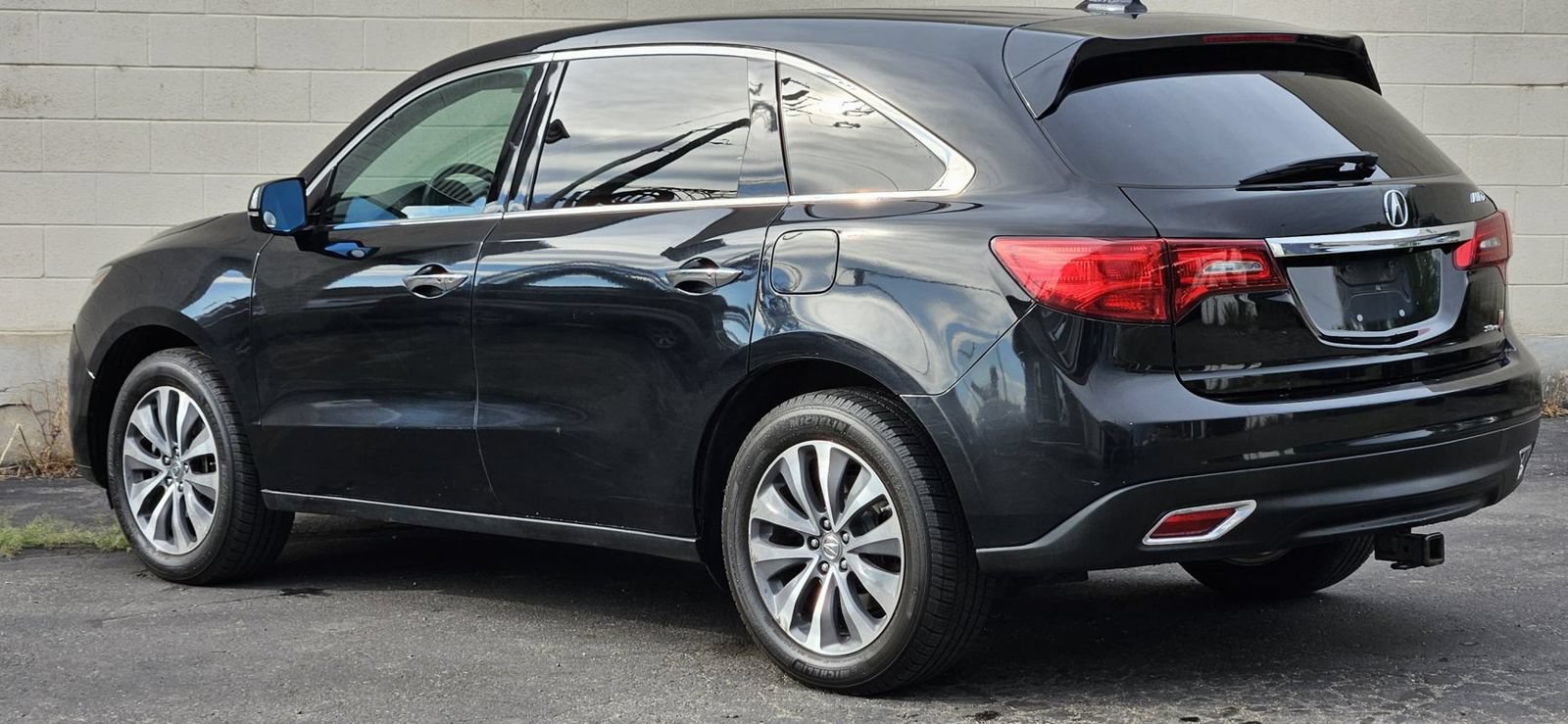 Used 2016 Acura MDX w/ Technology Package AWD/4WD image 3