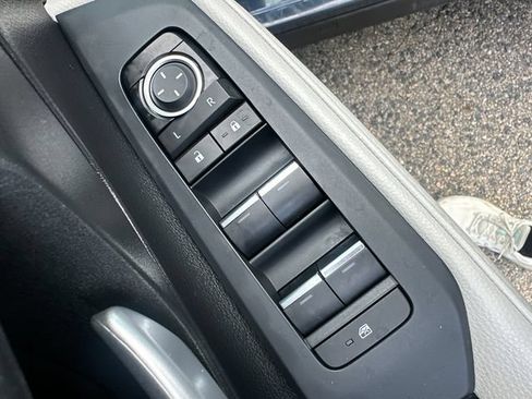 Used 2024 Toyota Grand Highlander AWD image 27