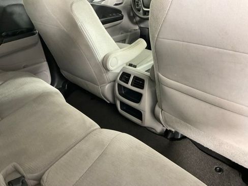 Used 2016 Honda Pilot LX image 34
