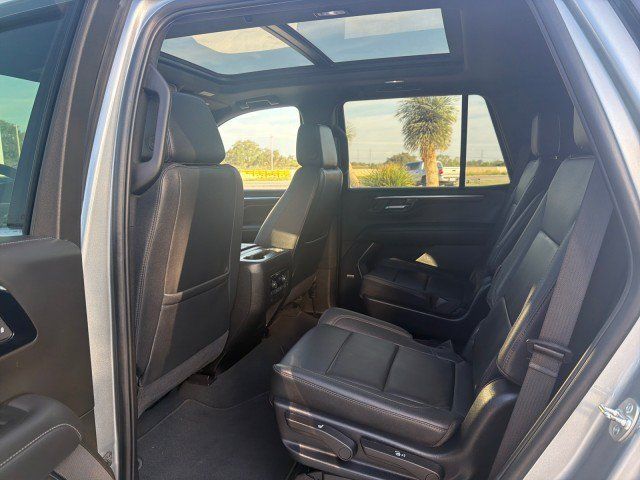 Used 2025 Chevrolet Tahoe LT w/ Comfort Package RWD image 10