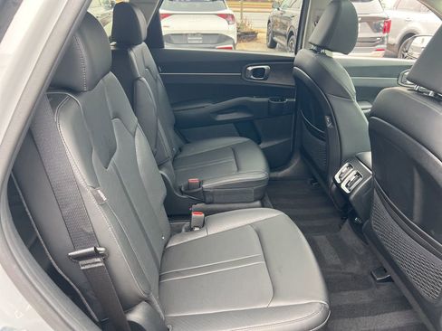 Certified 2025 Kia Sorento X-Line EX image 16