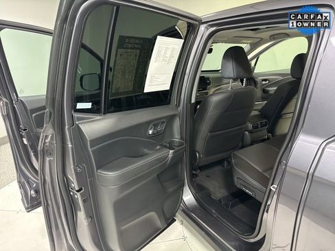 Used 2025 Honda Ridgeline RTL image 25