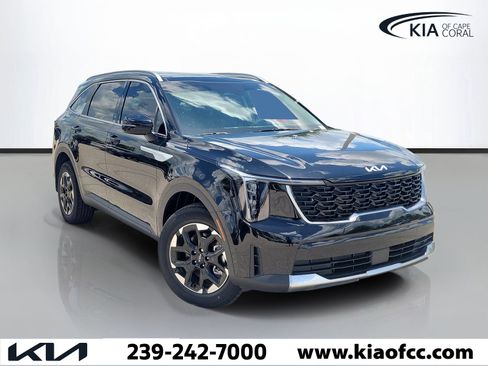 New 2026 Kia Sorento S w/ S Panoramic Sunroof Package AWD/4WD image 1
